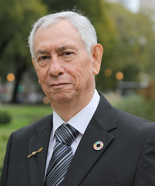 Gustavo Gallo